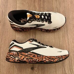 NEW Brooks Ghost 15 Running Shoes